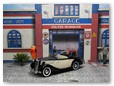 Super 6 Cabriolet "Gläser" Bild 3a (1938)

Hersteller: IXO
beige/schwarz Auflage 1000 Ende 2015 für modelcarworld