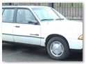 Chevrolet Cavalier (1988 - 1994)

Letztes Faceliftmodell.
Motoren: 2,2i mit 96 PS und 3,1V6 mit 137 PS; ab 1992: 2,2i mit 112 PS und 3,1V6 mit 142 PS.
Verkaufszahlen insgesamt: 3.710.000 Stück.