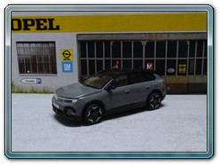 Grandland B Bild 1

Hersteller: Norev ( 132220131)

graphicgrau, Auflage 2000x, erschienen Dezember 2025