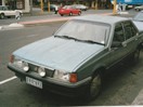 Holden JB Camira (1982 - 1984)

Gleiche Plattform wie der Opel Ascona C.
Motor: 1.6L mit 87 PS.
Verkaufszahlen: 85.725 Stück.