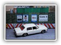 Kapitän B Limousine Bild 1b

Hersteller: Minichamps (430046000)
charmonixweiss 4032 mal KW23 / 2001